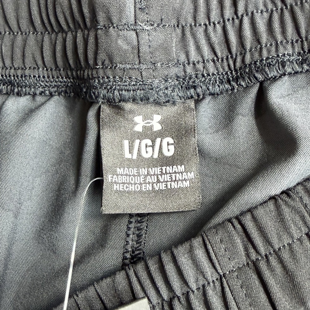Under Armour Unstoppable Cargo Pants Joggers Mens Size Large Black Camo NEW - Picture 8 of 12